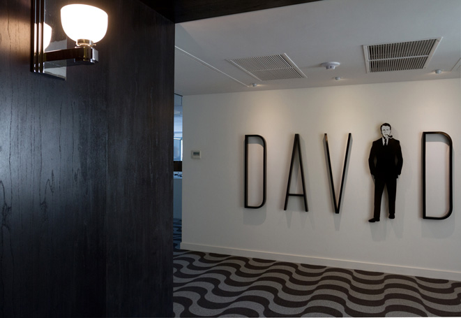 David, the Agency (2011-2012) Imagen 2de 16